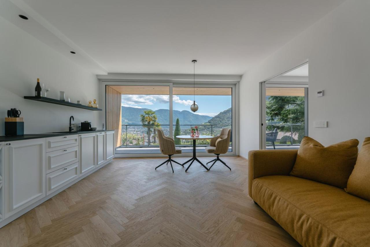 Schloss Plars Wine & Suites Lagundo Esterno foto